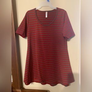 Lularoe top